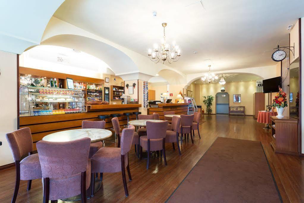 Hotel Milton Jyväskylä Kültér fotó